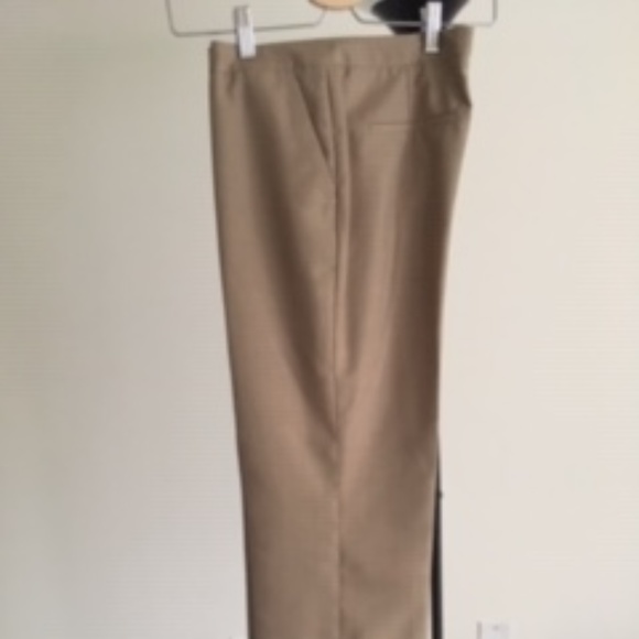 Calvin Klein Suits - Picture 7 of 8